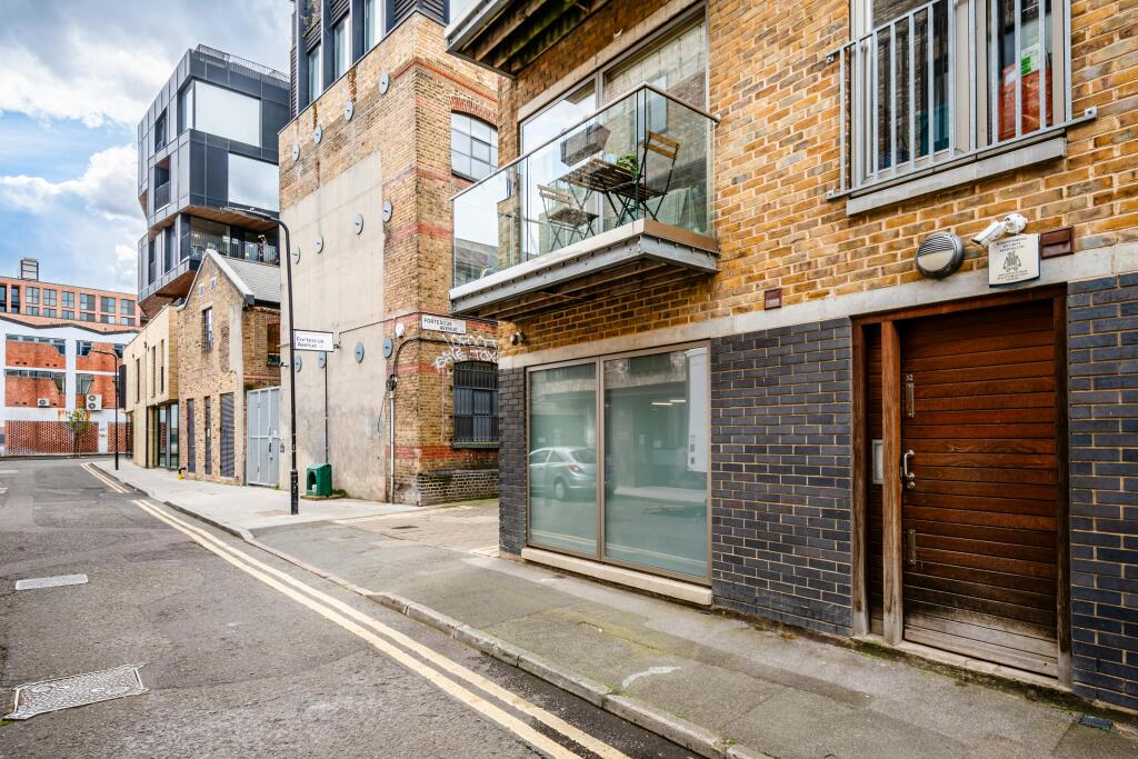 Gransden Ave 32 23.jpg
