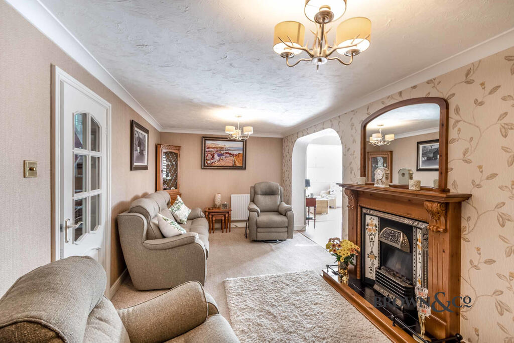 House in Doncaster - View 3