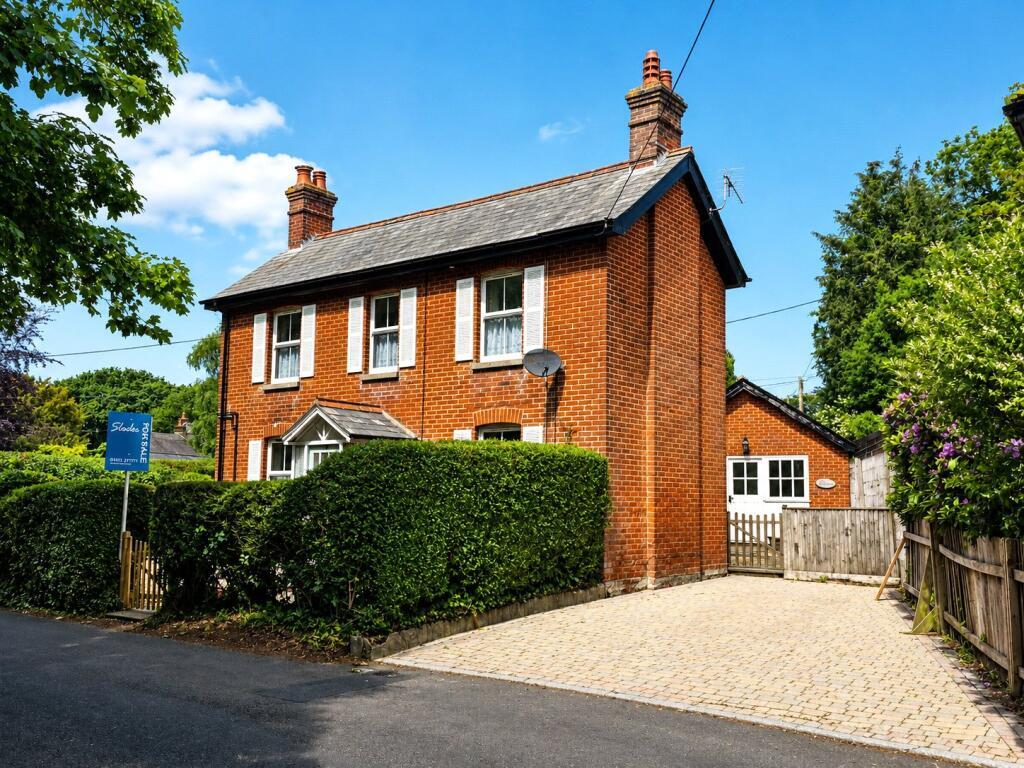 Main image of property: Chewton Common Road, Christchurch, Bournemouth Christchurch Poole