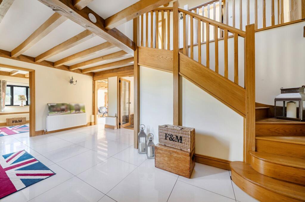 House in Tonbridge - View 4