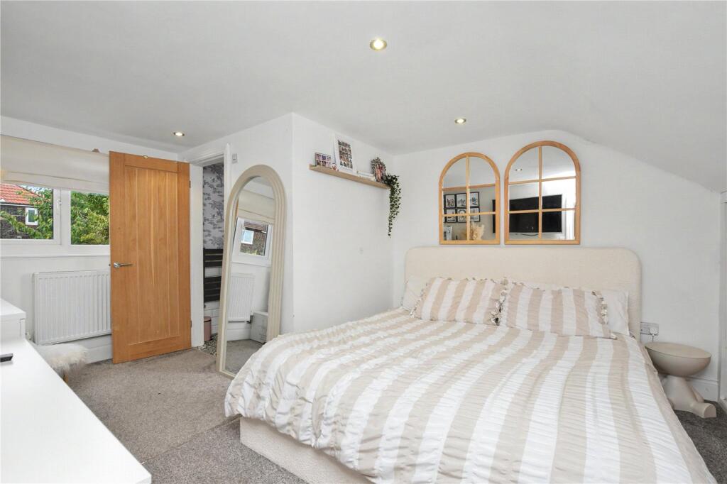House in Leeds - View 4