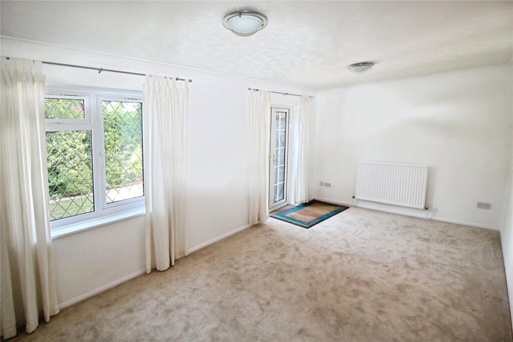 House in Basingstoke and Deane, Basingstoke - View 2