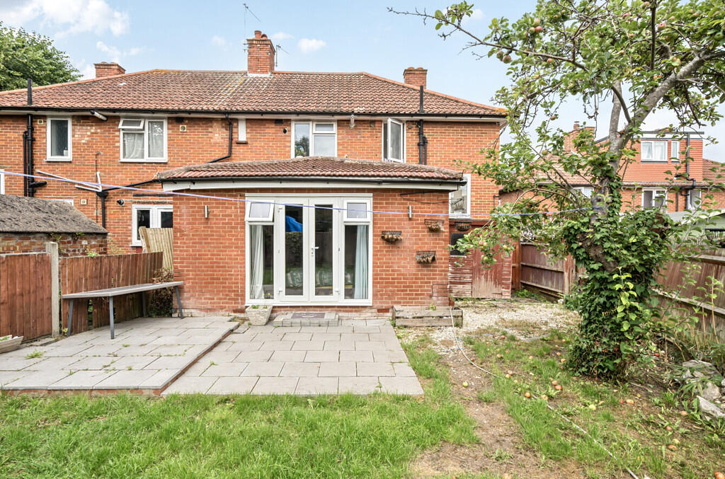 Thornton Road, Carshalton photo 3