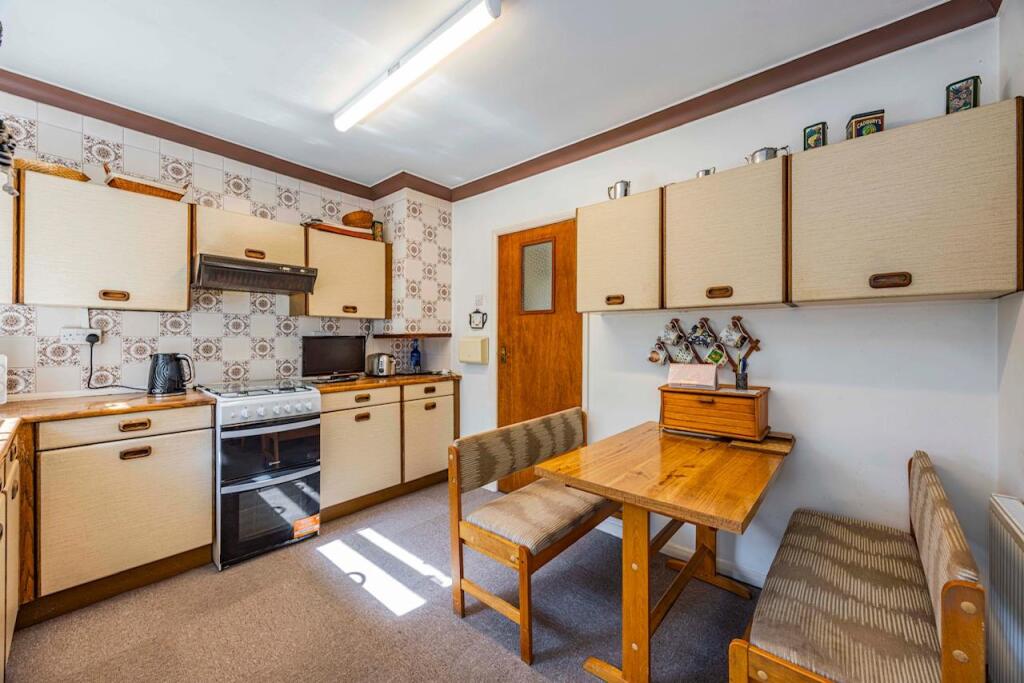 House in Nottingham - View 5