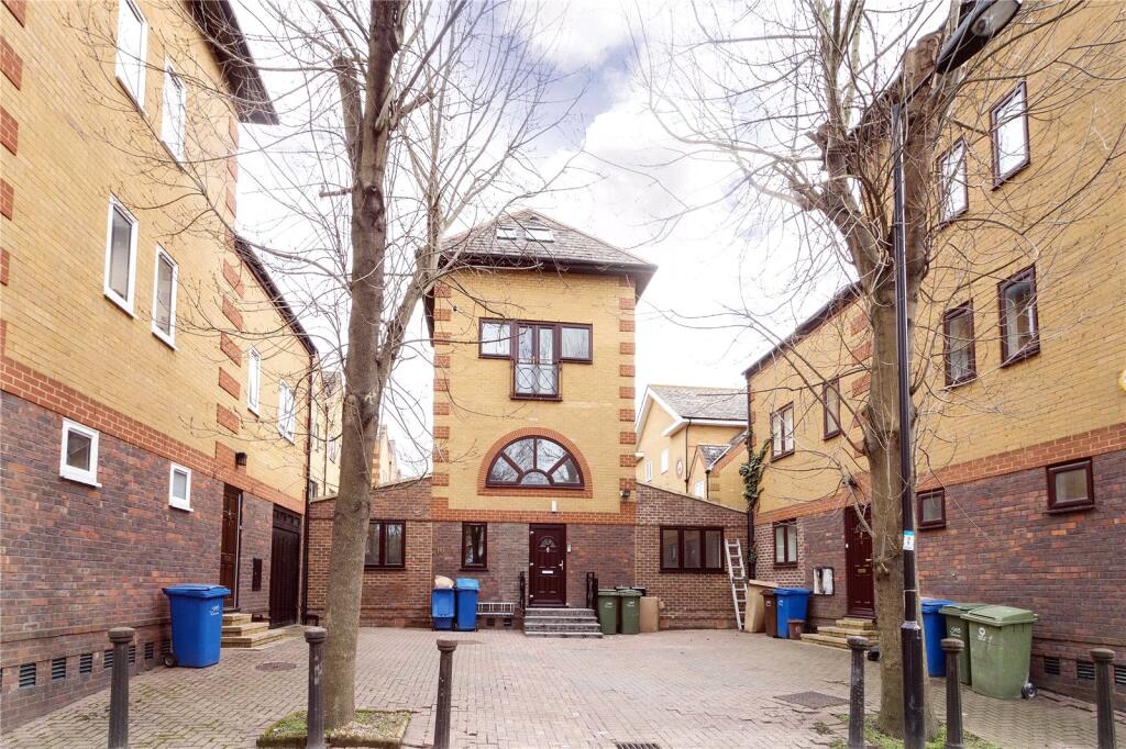 Main image of property: Middleton Drive, London, SE16