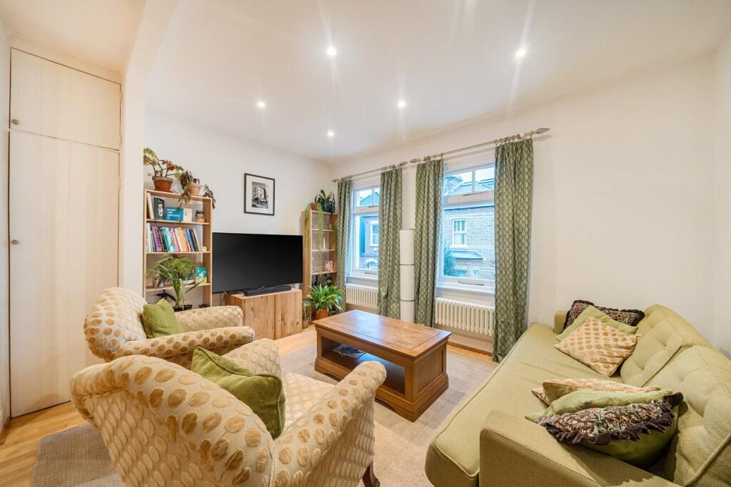 Main image of property: Wadham Road, Putney, London, SW15