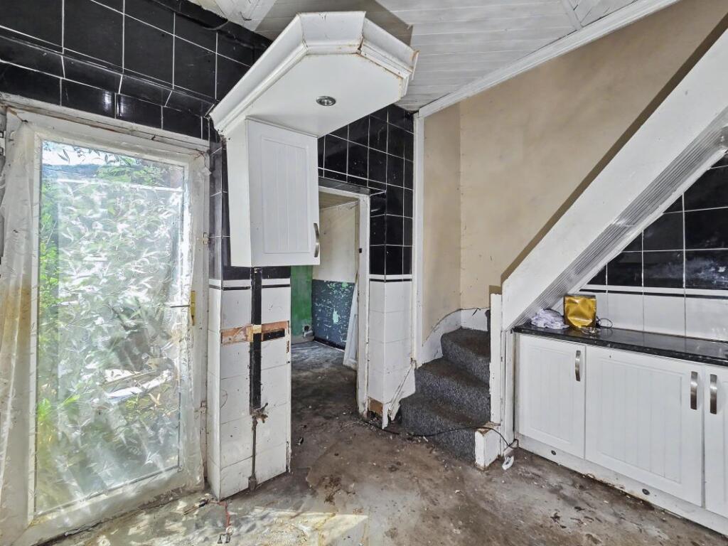 House in Rochdale, Newbold Brow - More