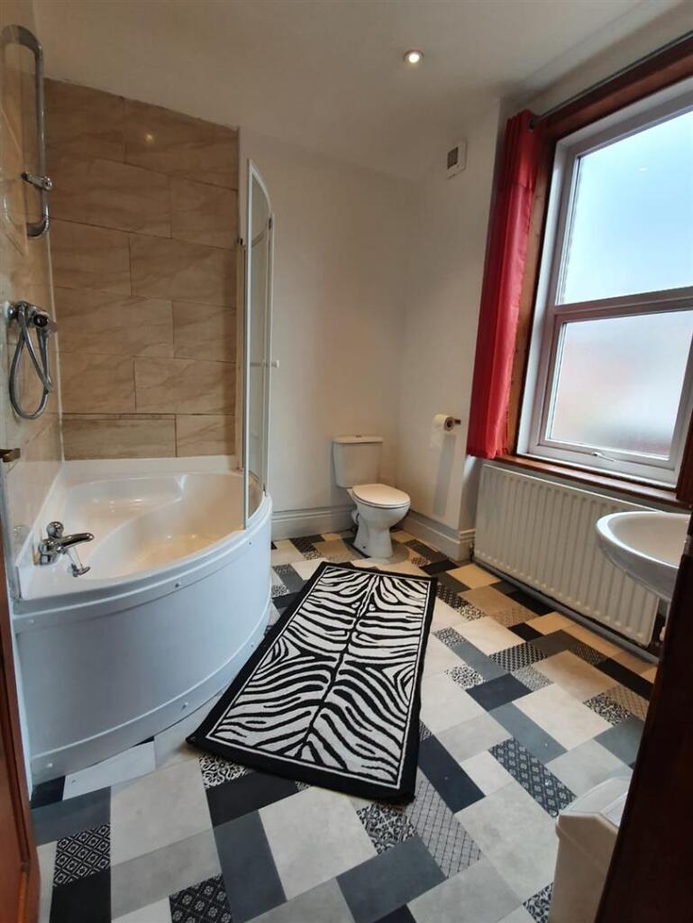 3 bedroom apartment for rent