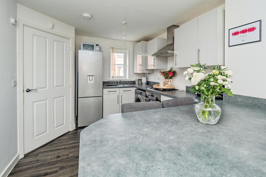 House in Hull, Kingston upon Hull - View 4