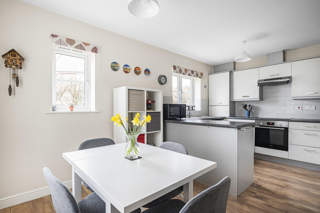 House in Exeter, Cranbrook - View 2