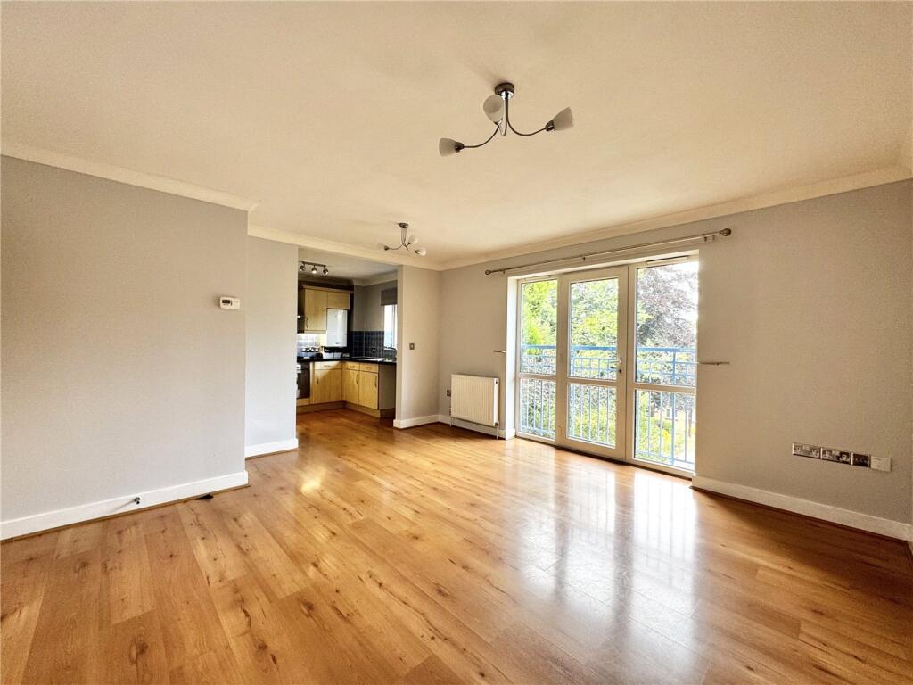 Apartment in Bournemouth - More