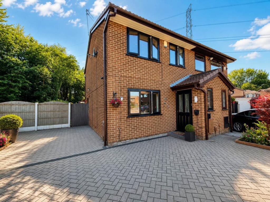 Main image of property: Poppy Close, Oldham