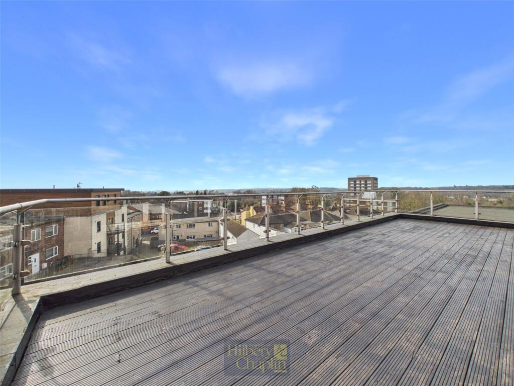 Main image of property: Weald Road, Brentwood, Essex, CM14