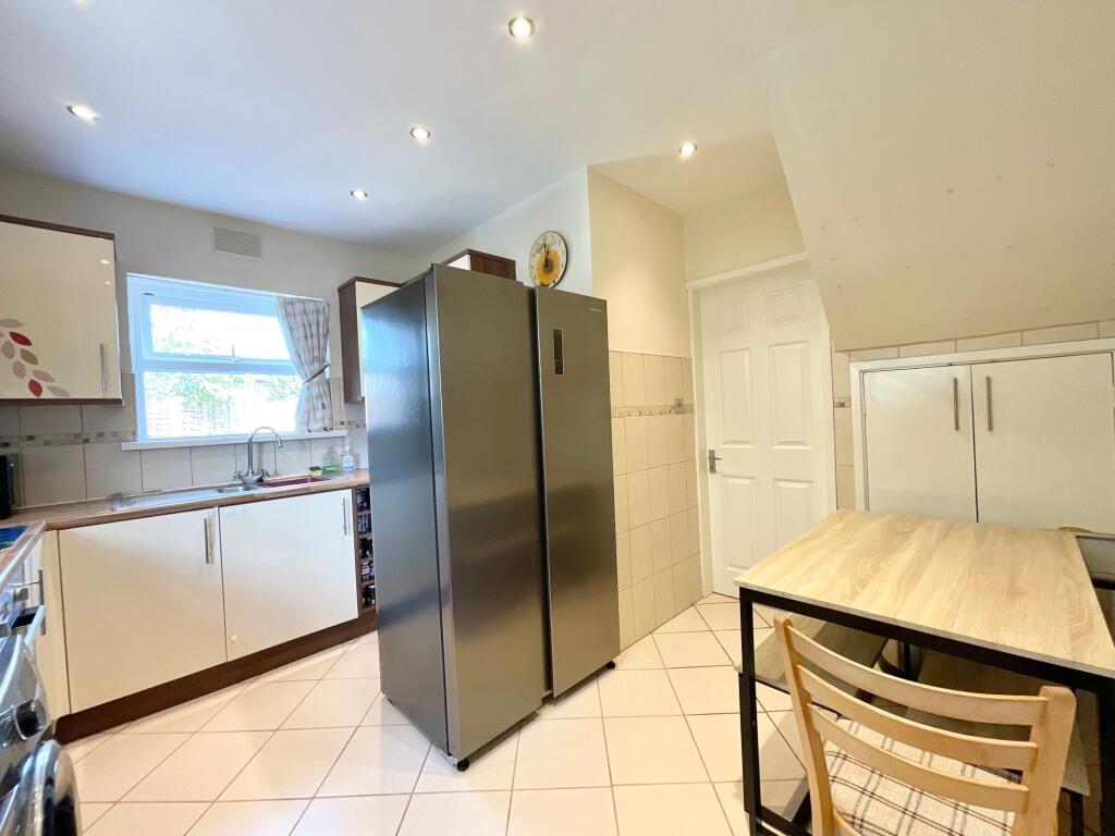 House in Stoke-on-Trent - View 2