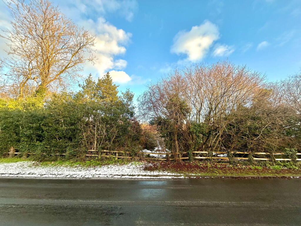 Cotwall End Road, Lower Gornal photo 2