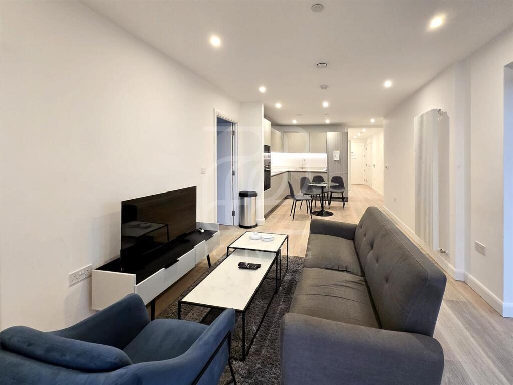 Main image of property: Botanist House, 7 Seagull Lane
