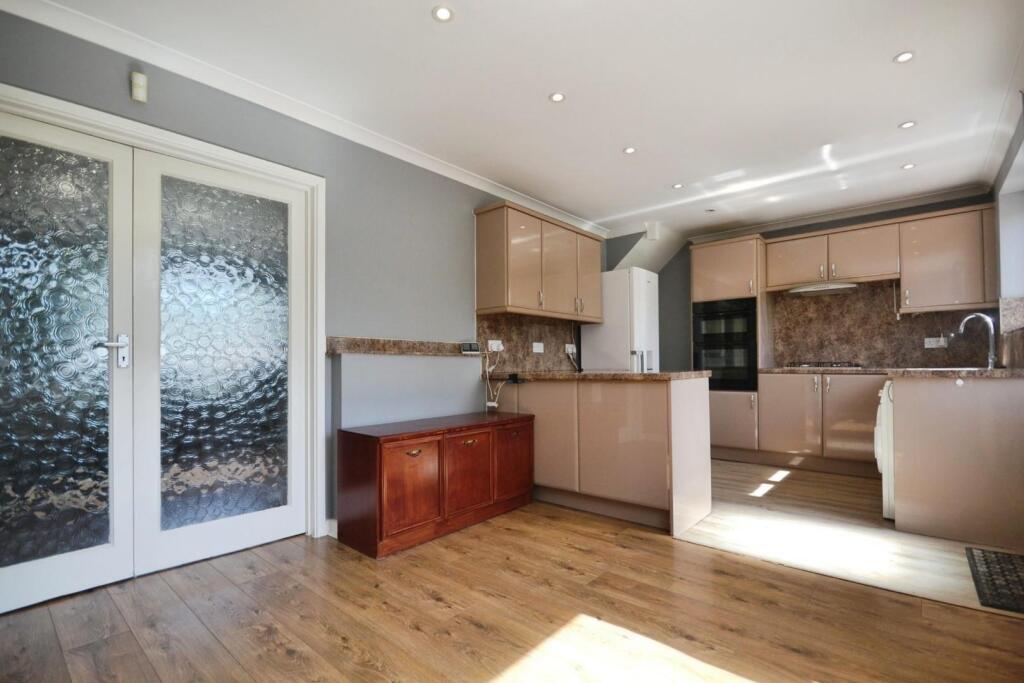 Edenham Crescent, Reading - Widok 6
