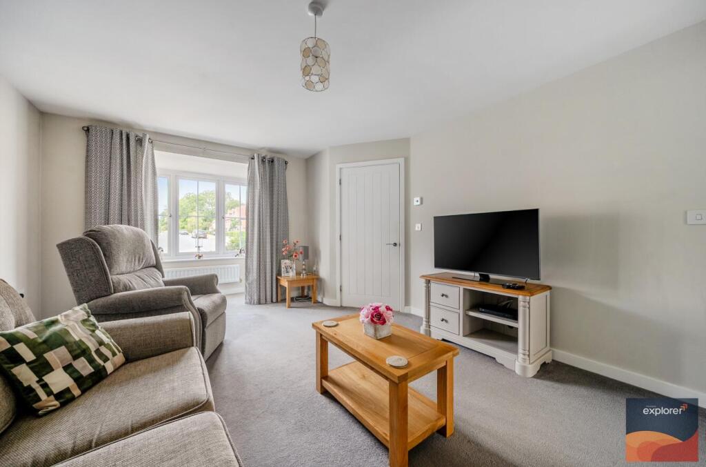 House in Reading - More