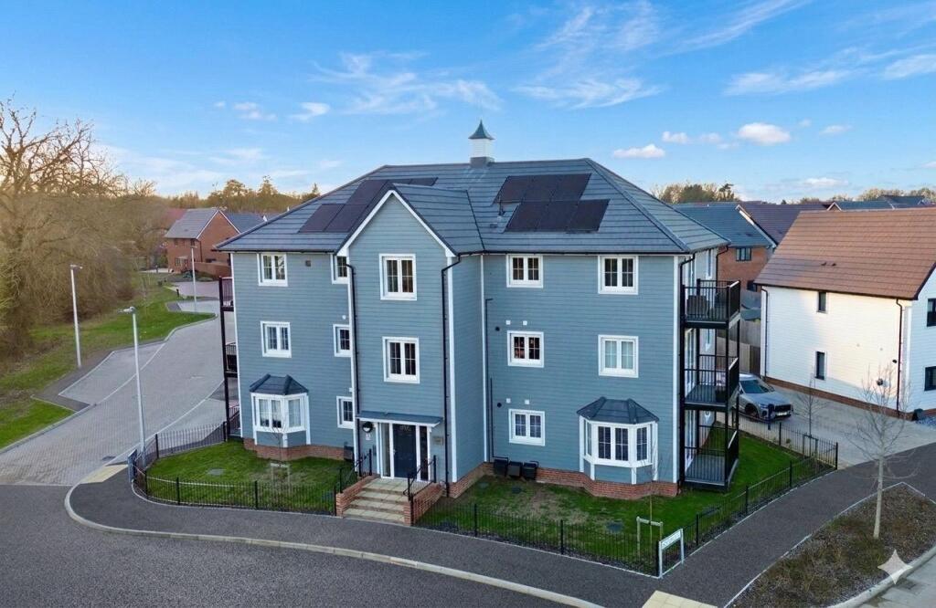 Main image of property: Barns Road, Finchwood Park, Wokingham, Berkshire, RG40