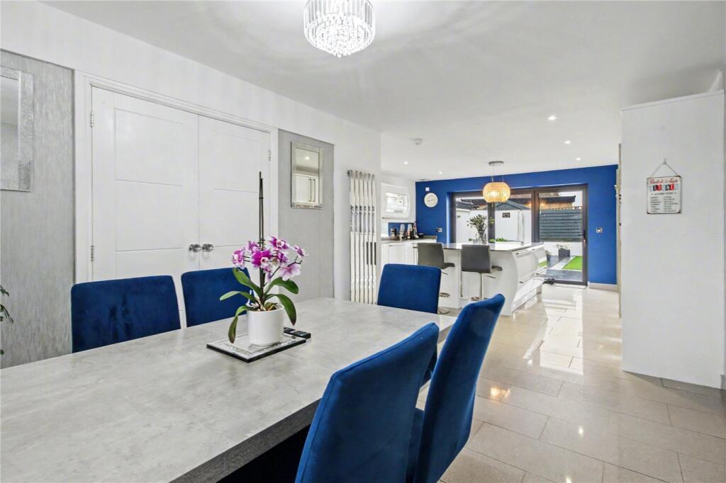3 Orchard Rise photo 2