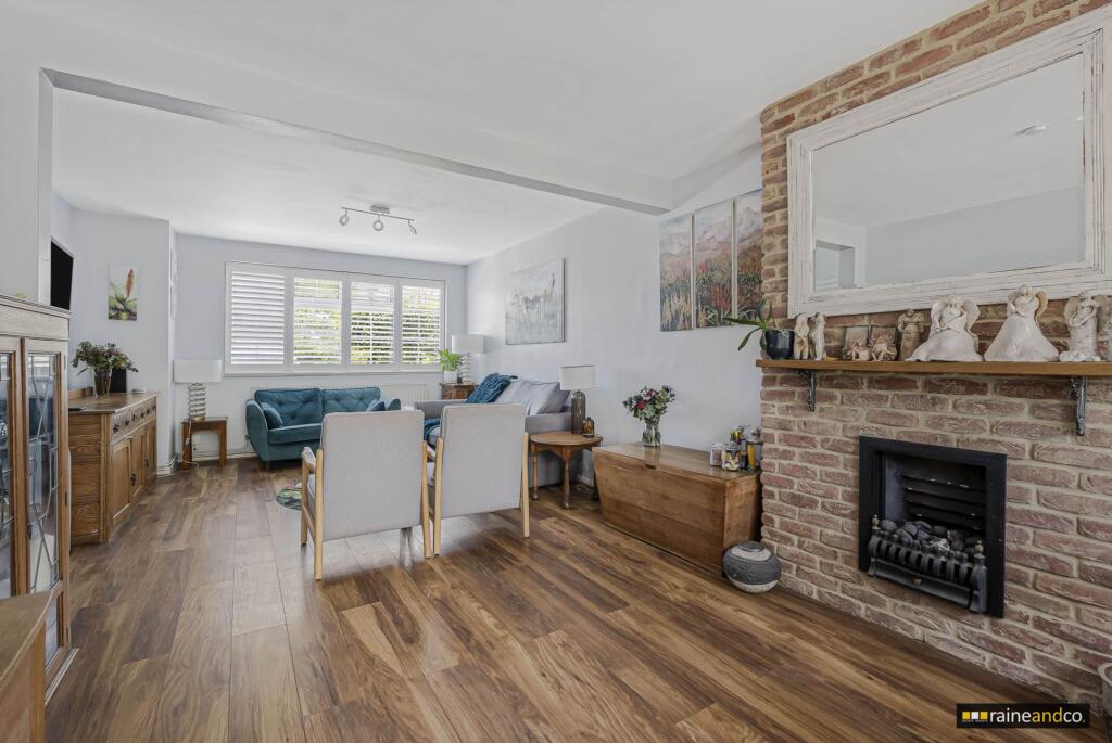 Additional image 10 of Ellenbrook Crescent, Hatfield