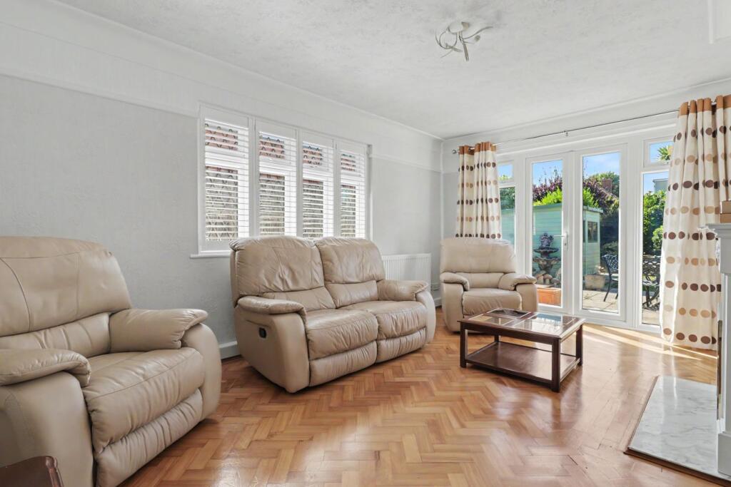 House in Southend-on-Sea - View 3