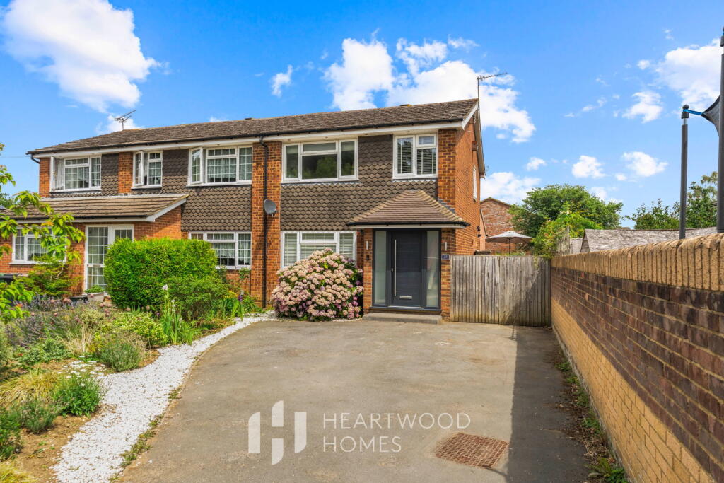 Main image of property: Ringway Road, Park Street, St. Albans, AL2 2RE