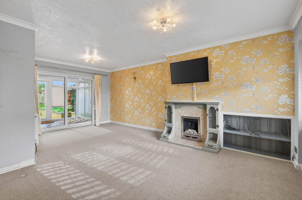 Cedar Way, Wellingborough, NN8 4SH photo 2