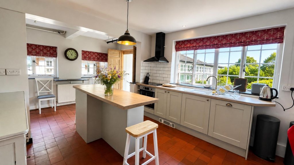 House in Llandudno - More