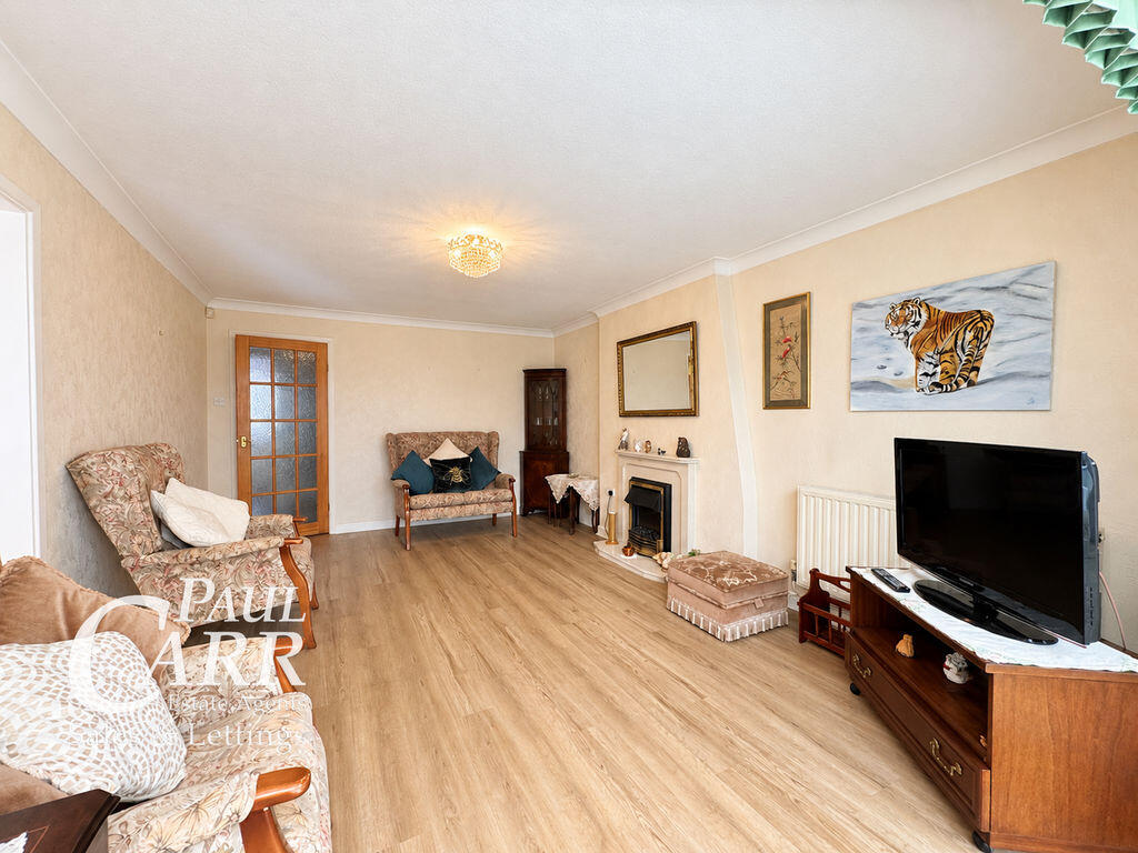 House in Birmingham, Sutton Coldfield - View 4