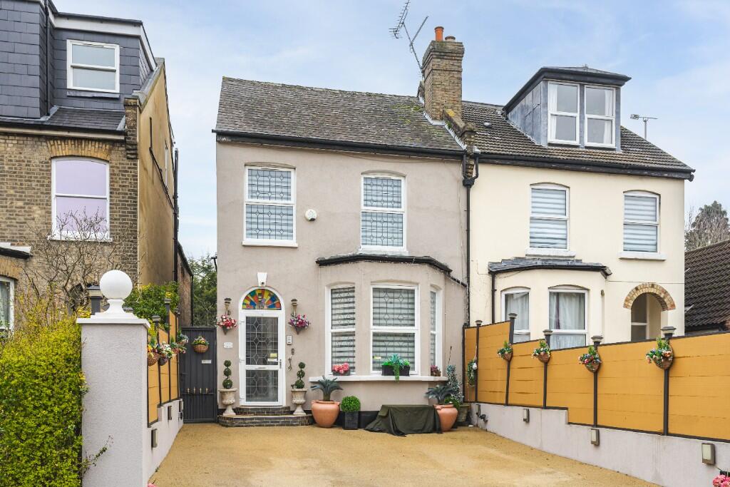 Main image of property: Friern Park, London, N12