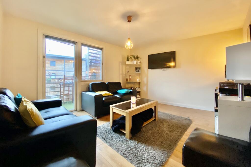 Main image of property: North Crescent, North Street, Leeds, West Yorkshire, LS2