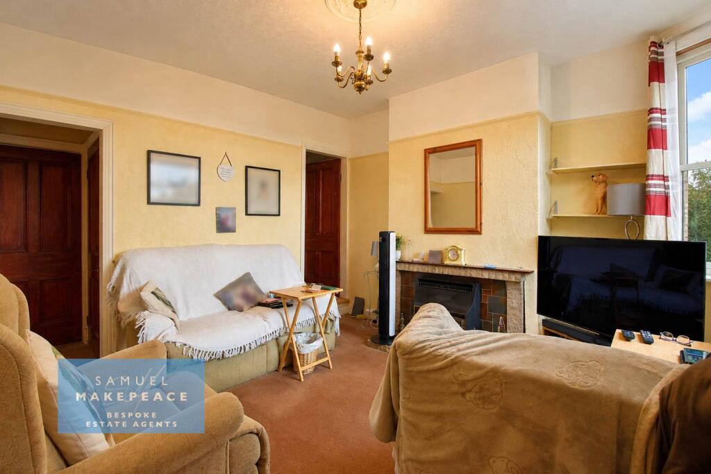 House in Stoke-on-Trent - View 4