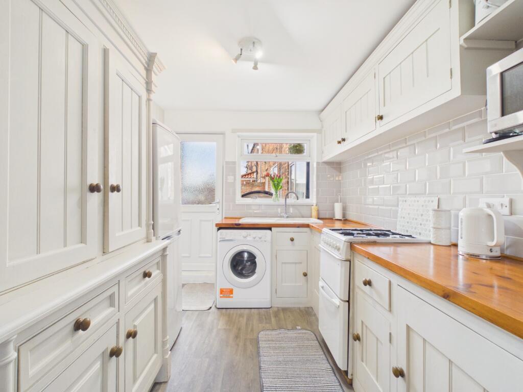 House in Driffield, Little Driffield - More