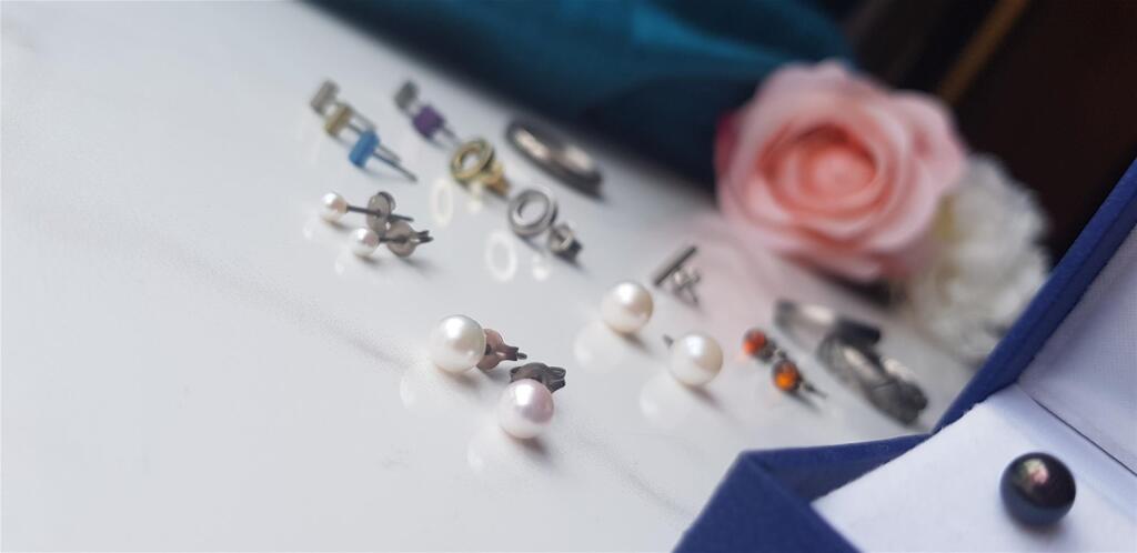 ONLINE RETAILER OF HYPOALLERGENIC JEWELLERY, Warwickshire