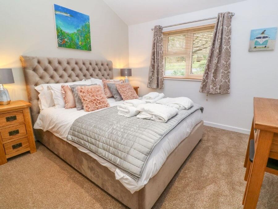House in Lanreath, Bocaddon - More