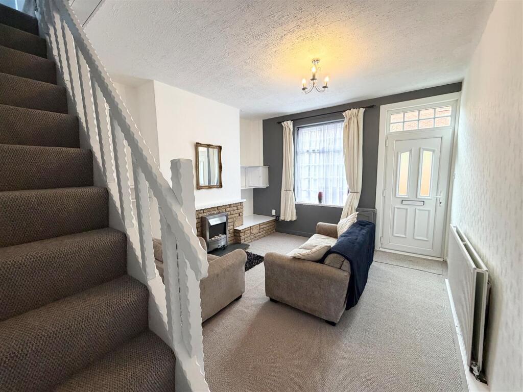 House in Stockport - View 4