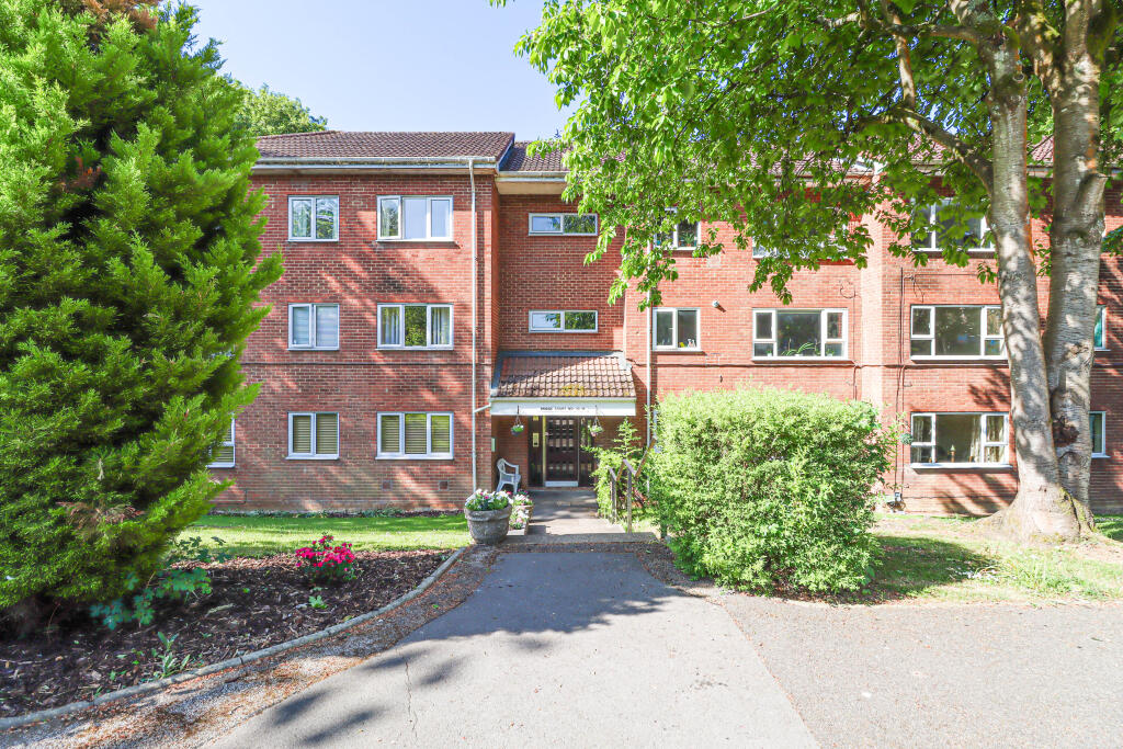 Additional image 11 of Hillside Road, Harpenden, AL5