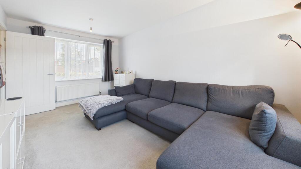 House in South Holland, Crowland - More
