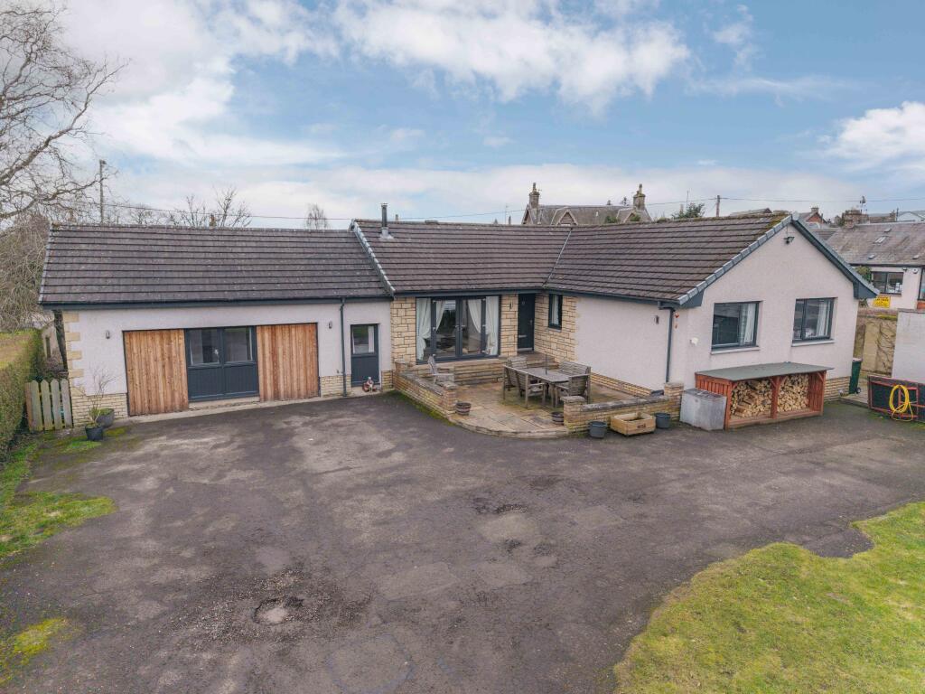House in Meigle, Balmacron - View 5