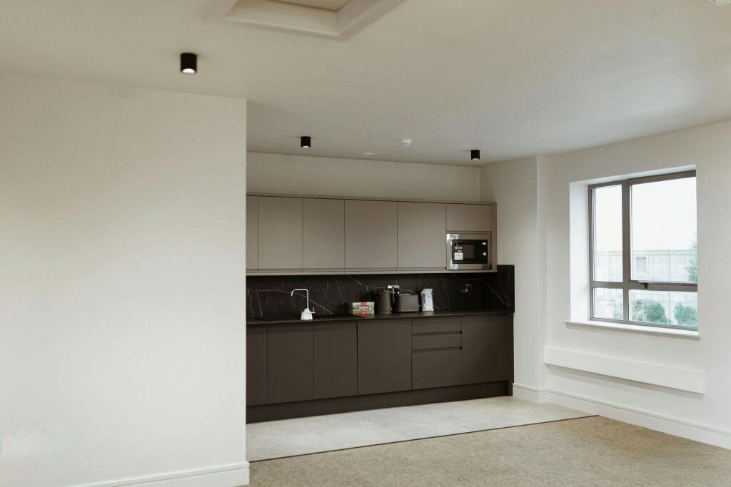 The Courtyard - Unit 2