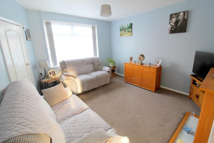 Ryvers Road, Langley photo 2