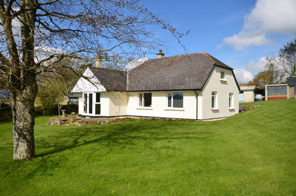 Main image of property: Lynwood, Moretonhampstead, Devon