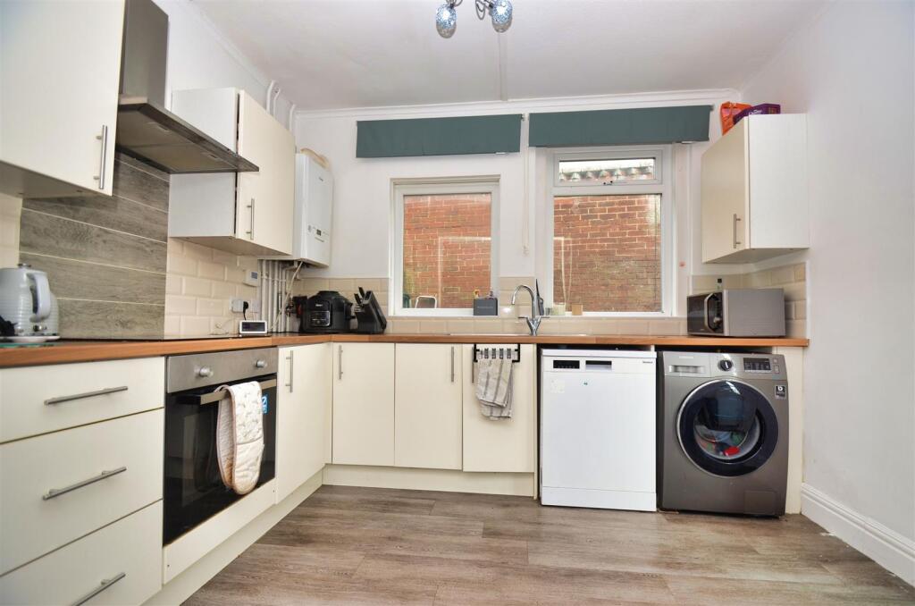 House in Ryde, Elmfield - View 3