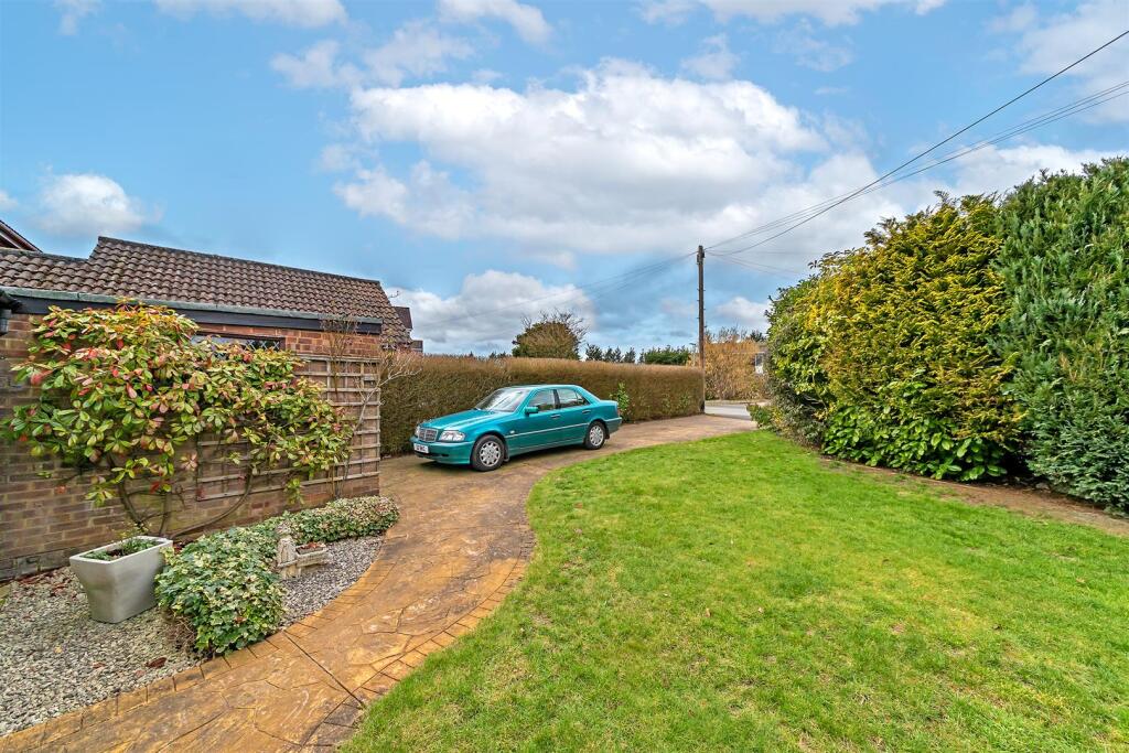 Additional image 16 of Mayflower Road, Park Street, St. Albans