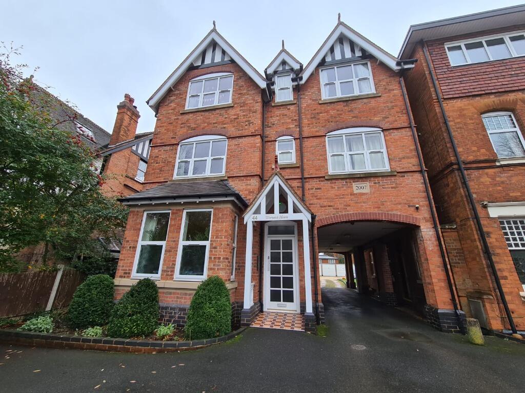 Main image of property: 44 Station Road, Sutton Coldfield, B73
