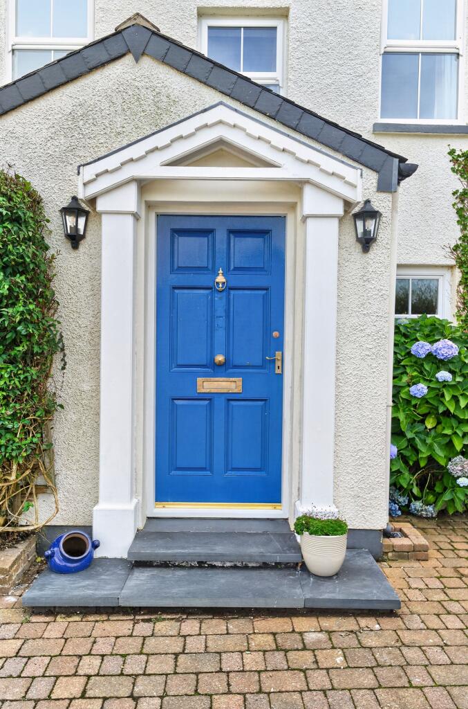 House in Goodwick, Fishguard and Goodwick - View 5