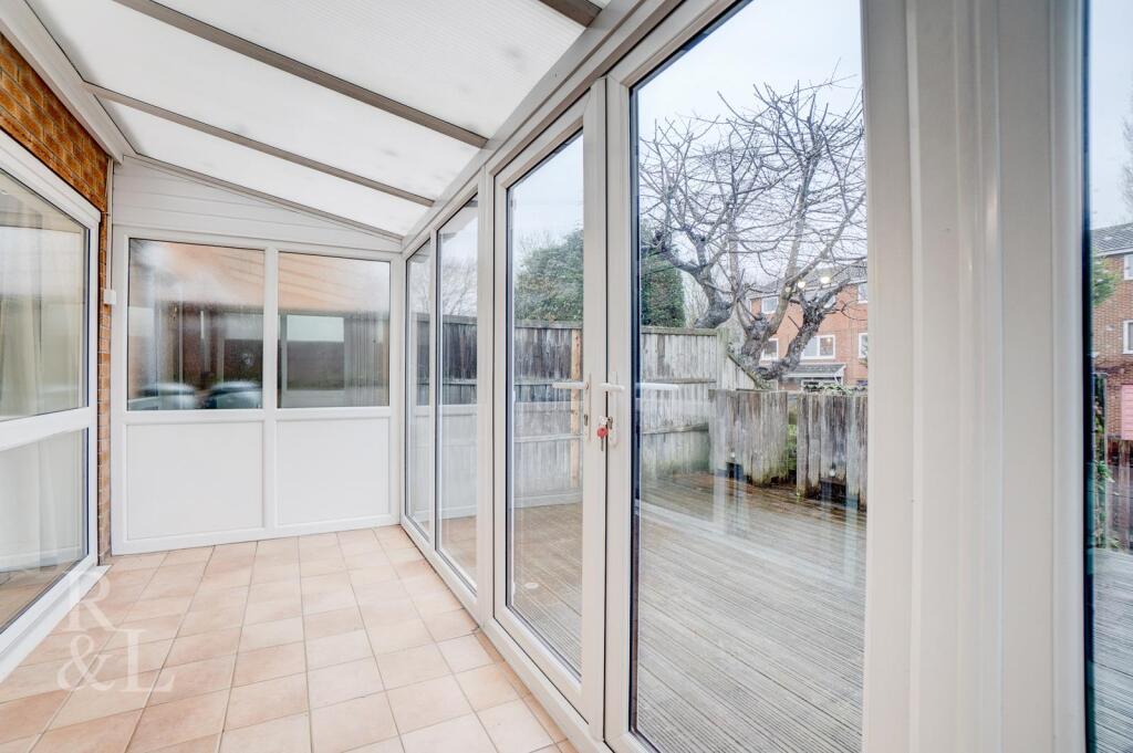 House in Nottingham, Wilford - More