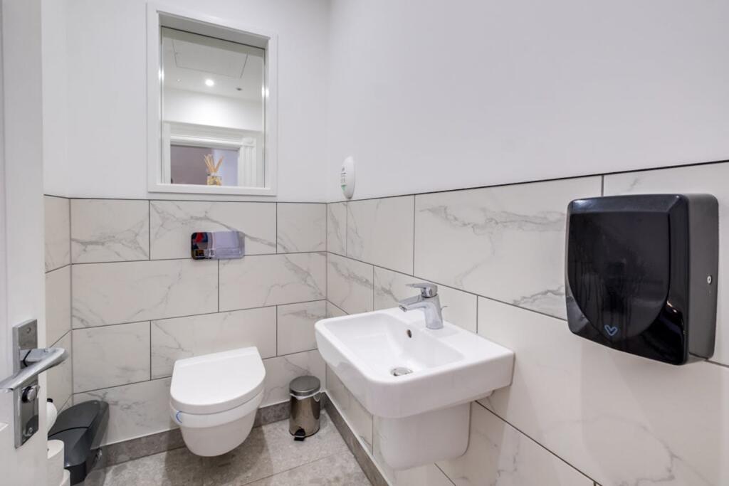 Additional image 19 of 14 Frederick Road, Edgbaston, Birmingham, B15 1JD