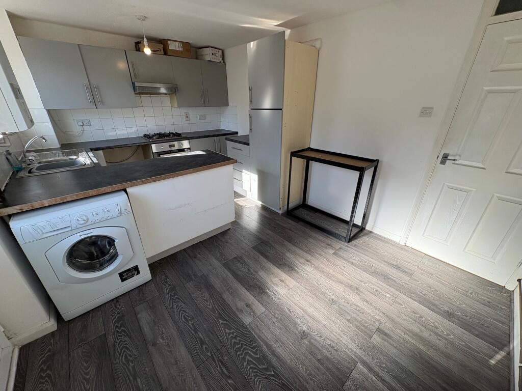 House in Derby - View 5